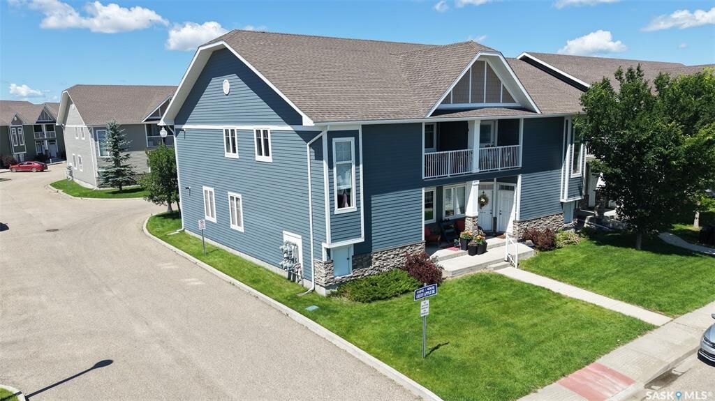 Property Photo: 4241 Green Apple Drive SK S4V 1S1
