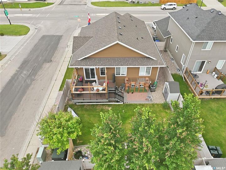 Property Photo: 303 East Hampton Boulevard E SK S7R 0A5