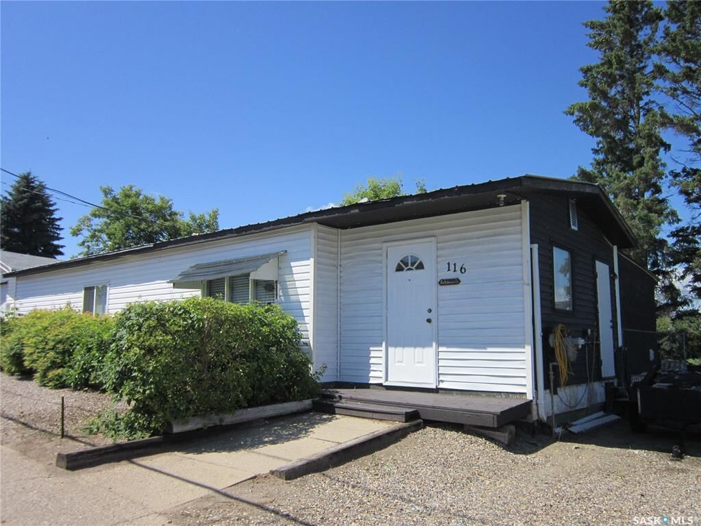 Property Photo:  116 Riverside Drive  SK S0J 2C0 