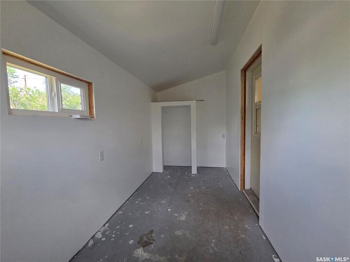 Property Photo:  304 1st Avenue  SK S0G 0V0 
