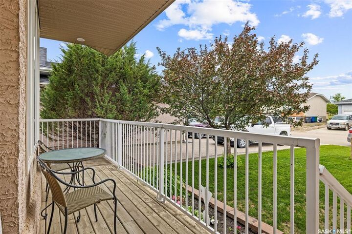 Property Photo:  418 Hawkes Street  SK S0G 0E0 