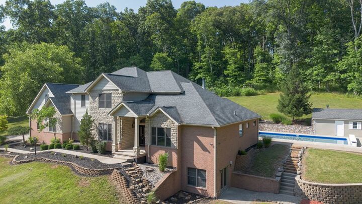 Property Photo: 250 Summerhill Drive OH 45601