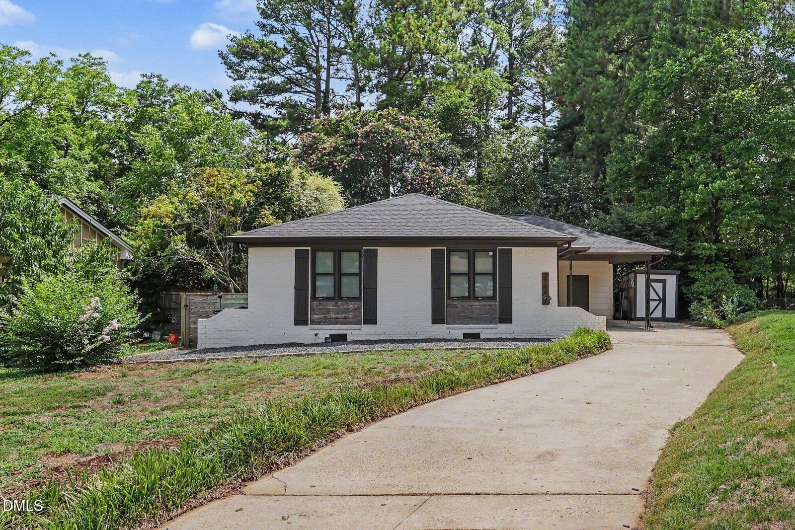 Property Photo: 3704 Ann Arbor Court NC 27604