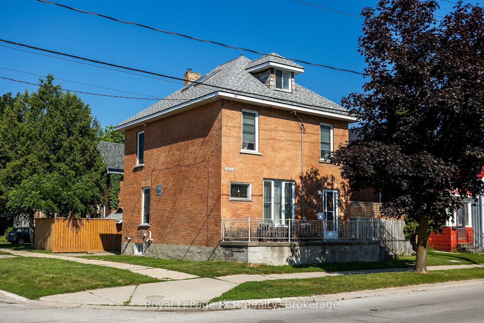 Property Photo: 1218 1st Avenue W ON N4K 4L1