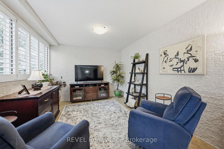 Property Photo: 141 Church Street 201 ON L2R 7L7