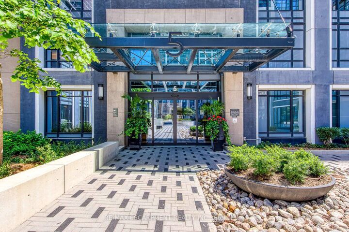 Property Photo: 5 Mabelle Avenue 2832 ON M9A 0C8