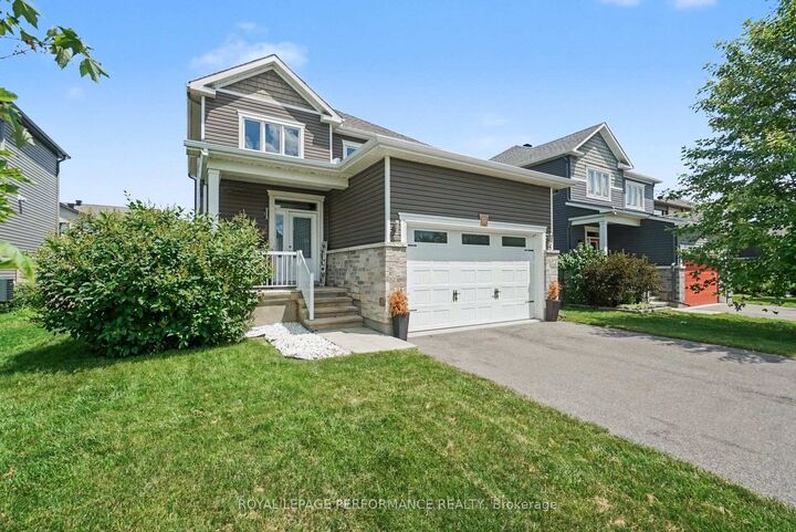 Property Photo:  640 Bruxelles Street  ON K0A 1W0 