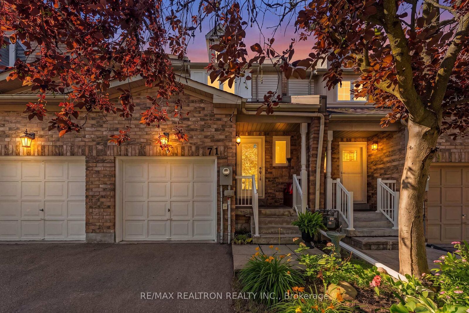 Property Photo: 71 Ochalski Road ON L4G 7J3