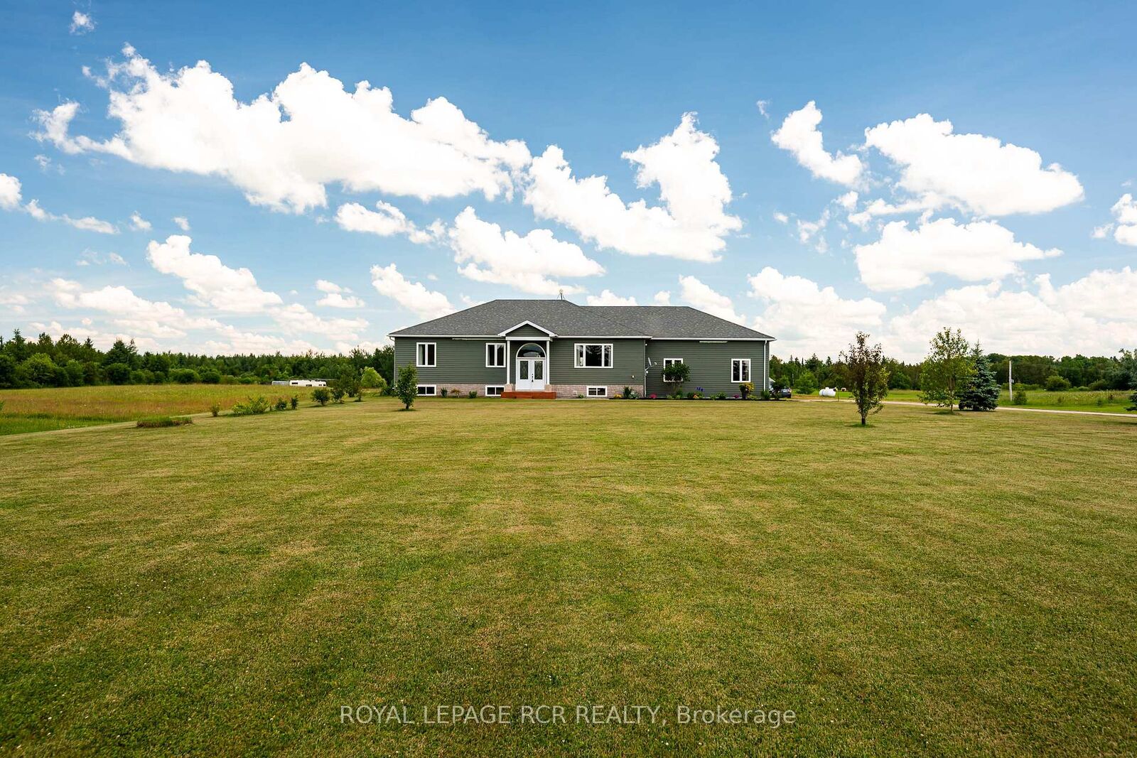 Property Photo:  334409 7th Line  ON L9W 0L1 