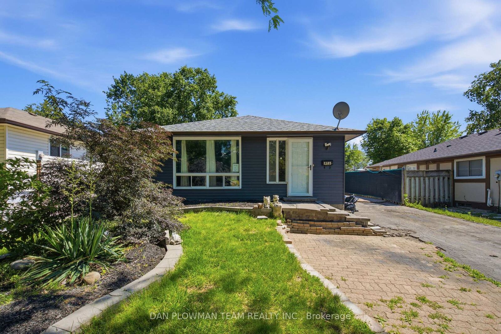 Property Photo:  1185 Norman Court  ON L1H 7X2 