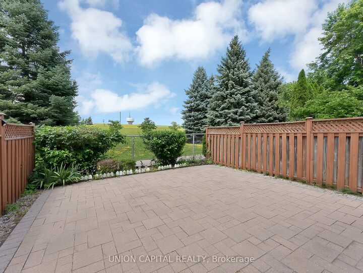 Property Photo: 147 Milliken Meadows Drive ON L3R 0V7