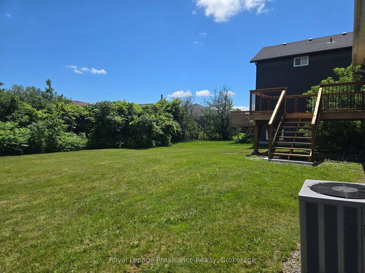 Property Photo:  44 Cannifton Road N  ON K8N 4T8 