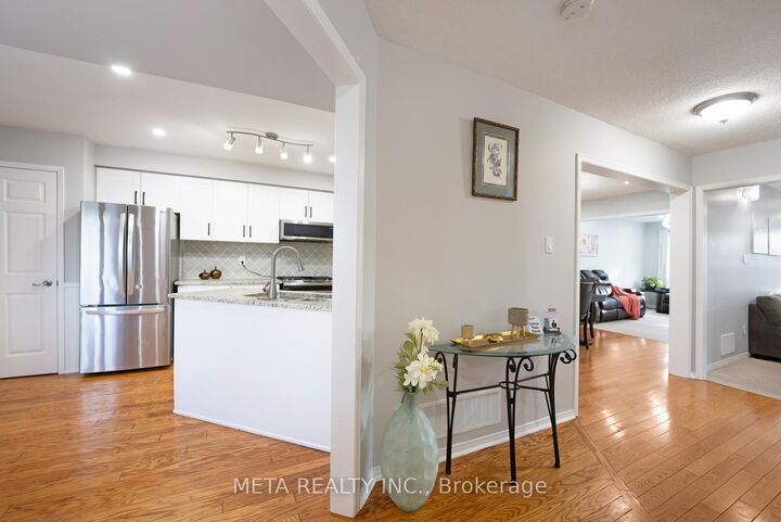 Property Photo:  12 Heaver Drive  ON L1N 8X2 