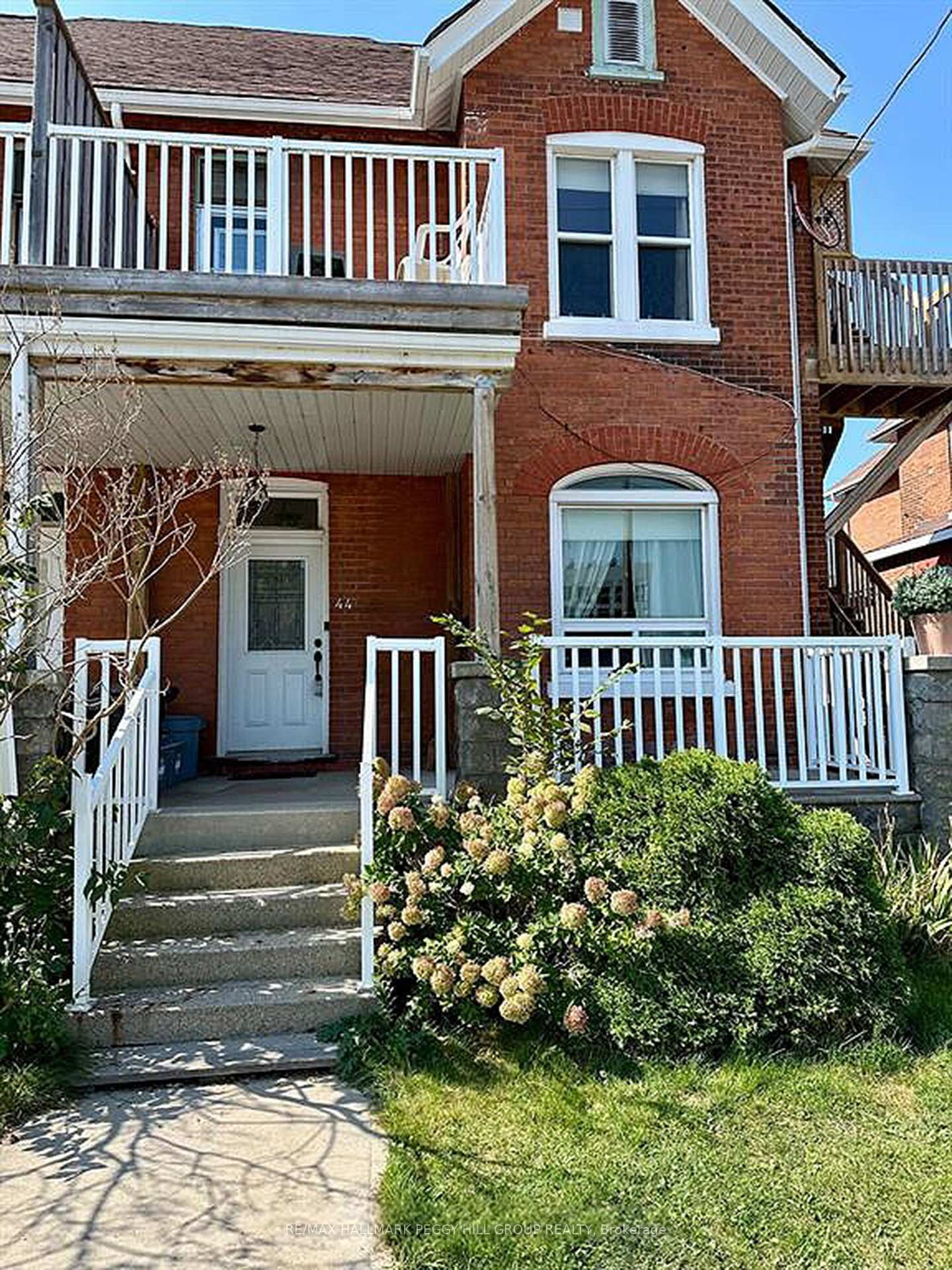 Property Photo:  44 Toronto Street 3  ON L4N 1T9 