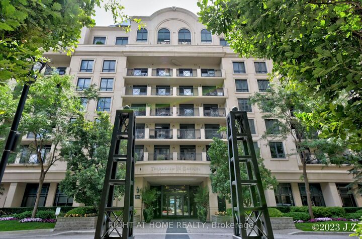 650 Sheppard Avenue E Ph15 — photo 1