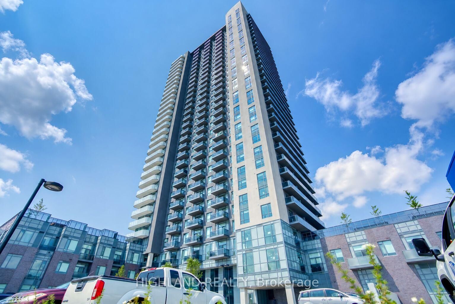 Property Photo:  8 Nahani Way 1718  ON L4Z 0C6 