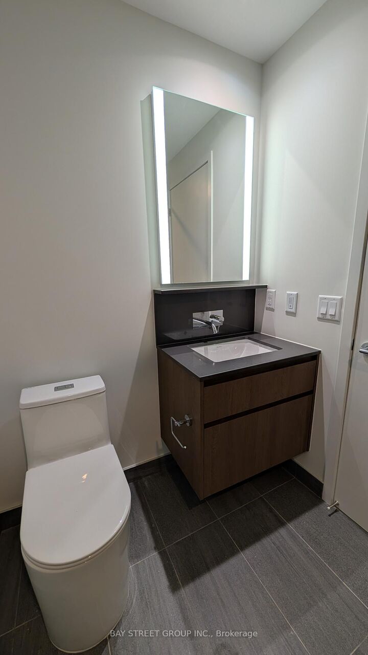 Property Photo:  322 Dupont Street 610  ON M5R 0E3 