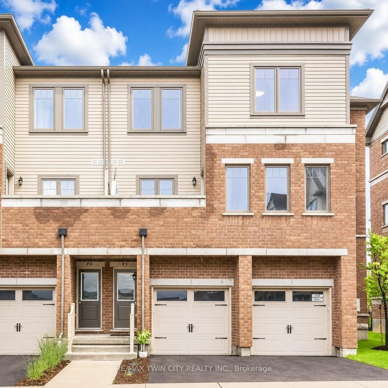 Property Photo:  70 Willowrun Drive F1  ON N2A 0J3 