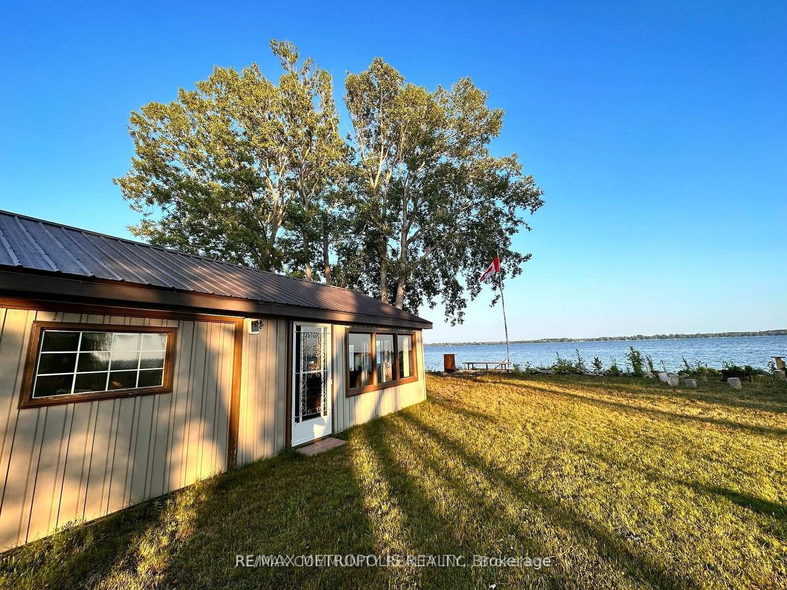 Property Photo:  498 Hiscock Shores Road  ON K0K 1L0 