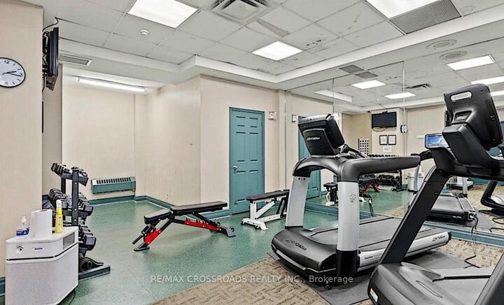 Property Photo:  155 Beecroft Road 906  ON M2N 7C6 
