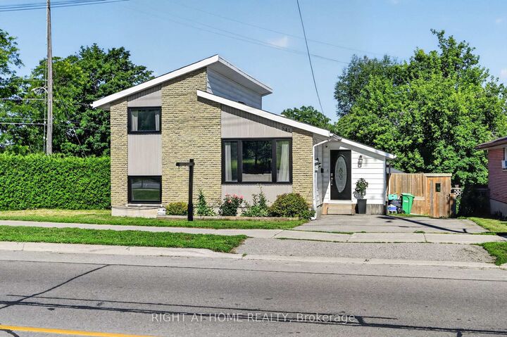 Property Photo: 541 River Road S ON K9J 1E6