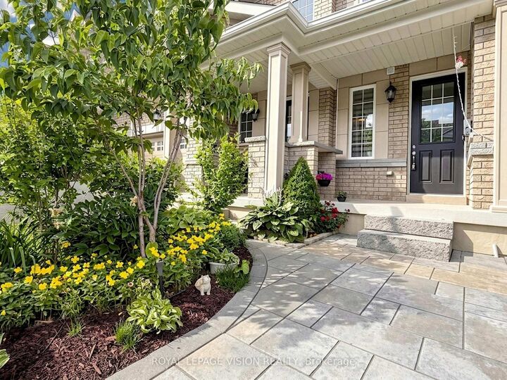 Property Photo: 24 Pennycross Crescent ON L7A 4M1