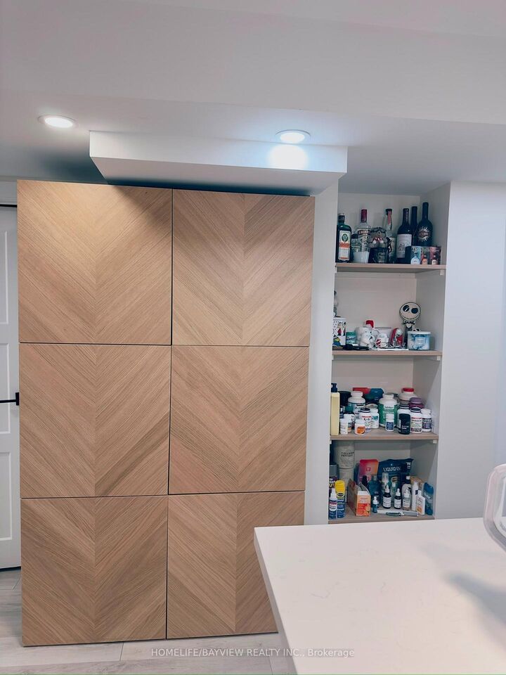 Property Photo: 128 Adam Place Lower Unit ON L3Y 8C4