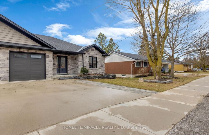 Property Photo: 172 Miller Street ON N0G 2L3