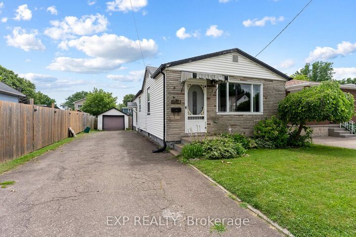Property Photo: 6344 Ash Street ON L2G 2H5