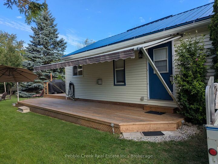 Property Photo: 6 Park Road ON N7A 3X8