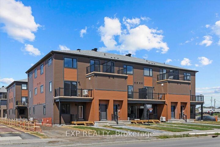 782 Campolina Way — photo 1