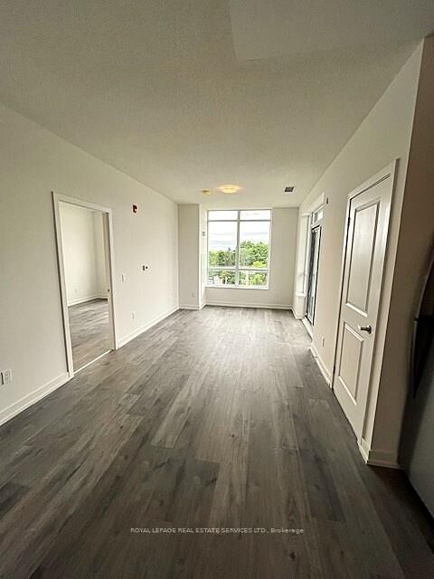 Property Photo:  1010 Dundas Street E 518  ON L1N 2K2 