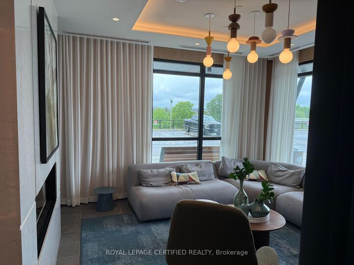 Property Photo: 740 Whitlock Avenue 117 ON L9T 7E7