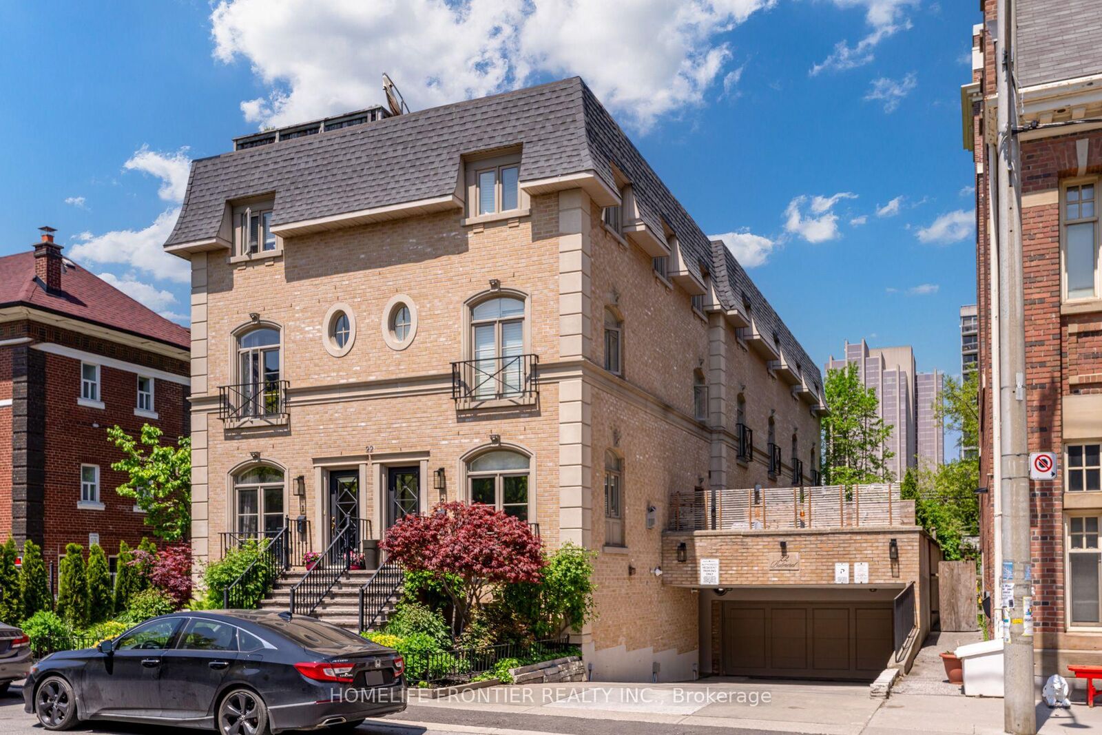 Property Photo:  22 Balmoral Avenue 4  ON M4V 1J4 