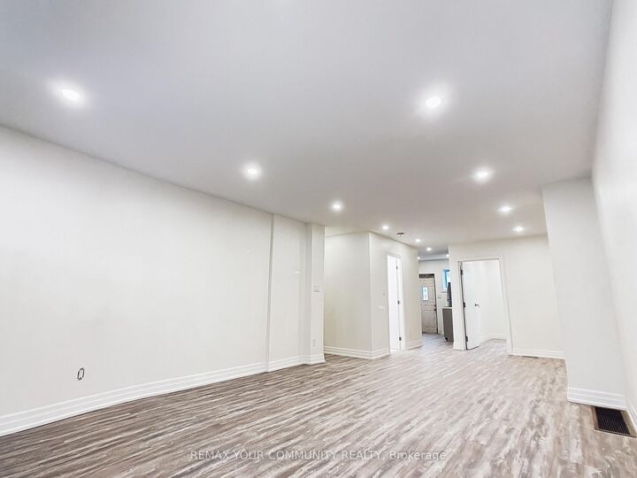 Property Photo: 1623 Keele Street ON M6M 3V8