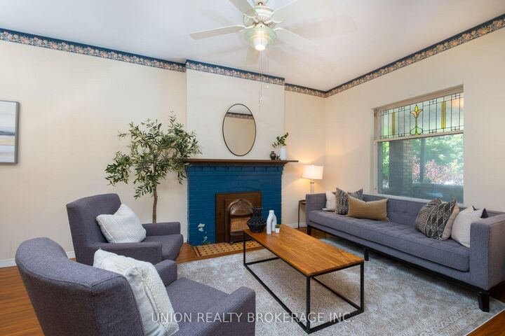 Property Photo:  27 Coady Avenue  ON M4M 2Y9 