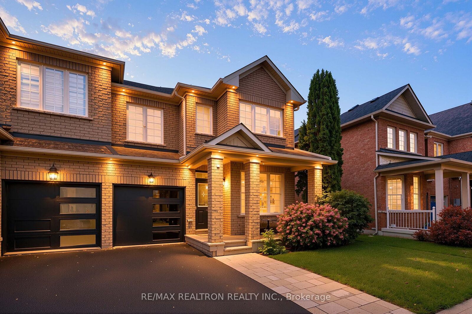 Property Photo:  66 Longwood Avenue  ON L4E 4A6 