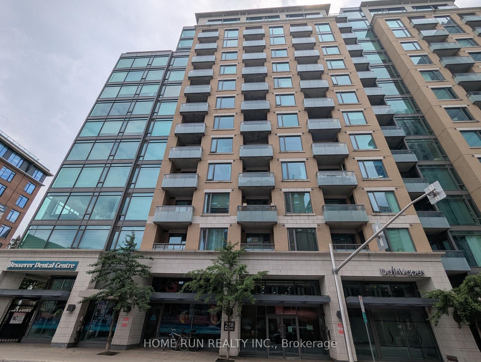 Property Photo:  238 Besserer Street 1201  ON K1N 6B1 