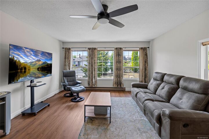 Property Photo: 763 Camellia Pl BC V9P 1E6