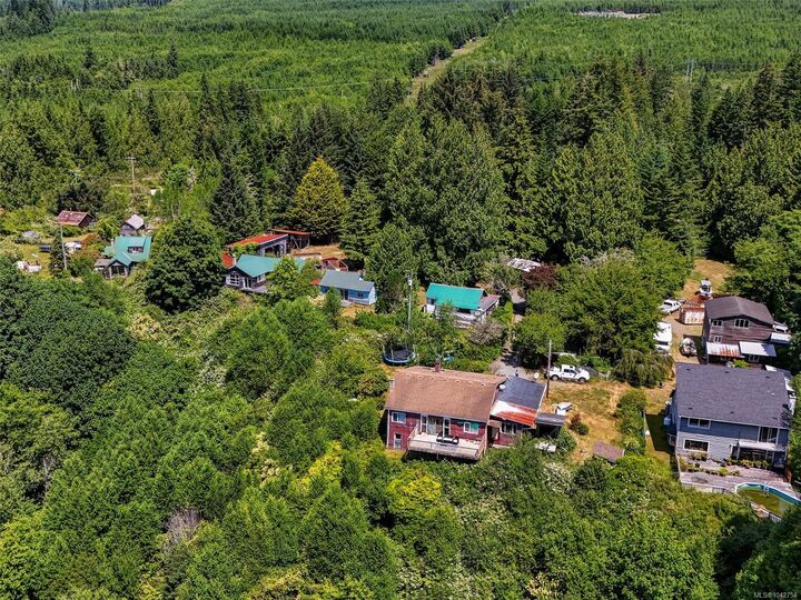 11720 West Coast Rd — photo 1