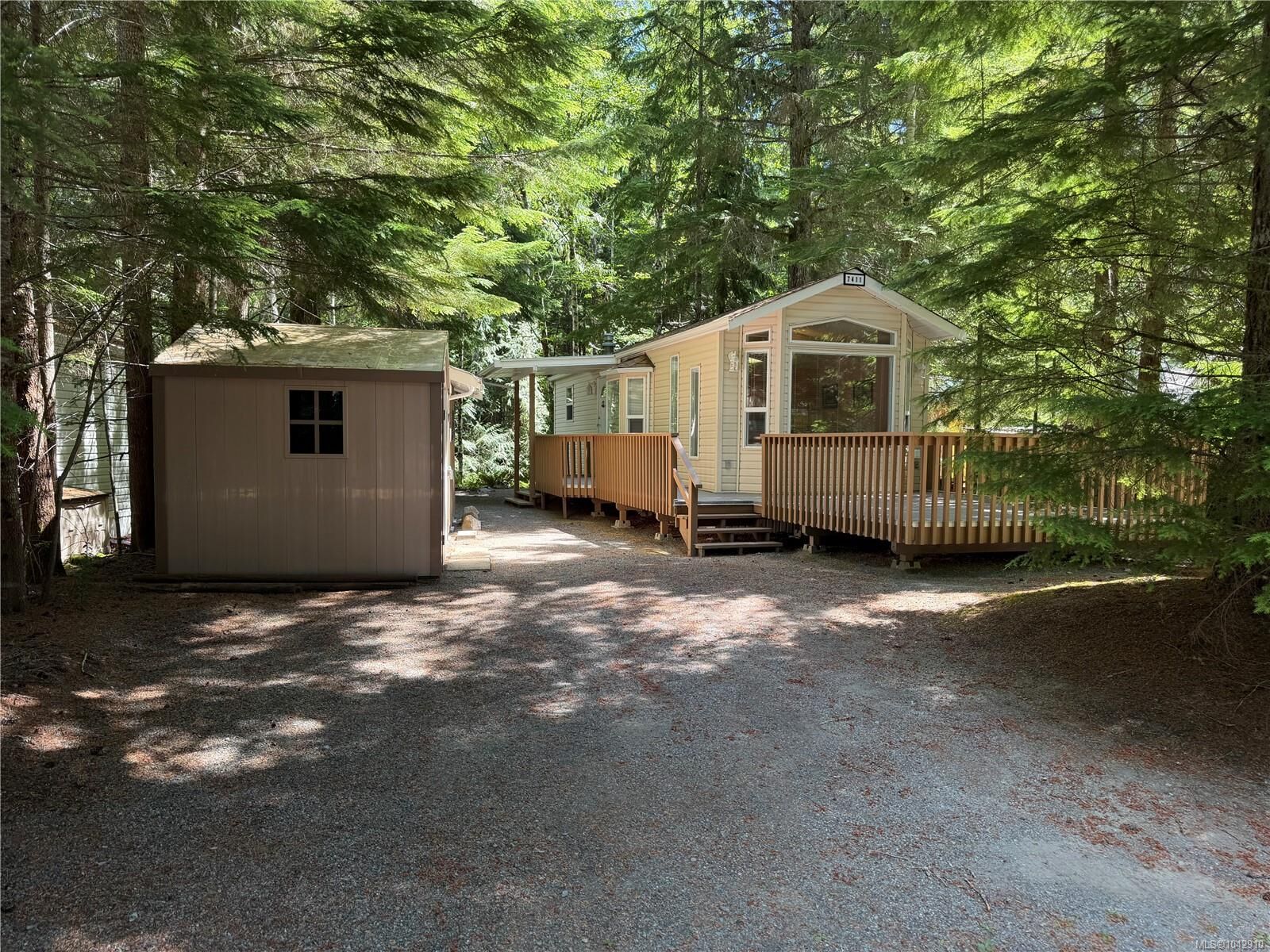 Property Photo: 7411 Blue Jay Trail #37 BC V0R 2G1