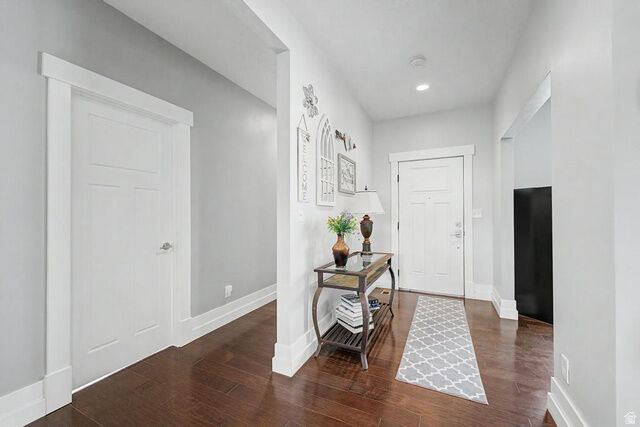 Property Photo:  826 N Timber Dr  UT 84043 