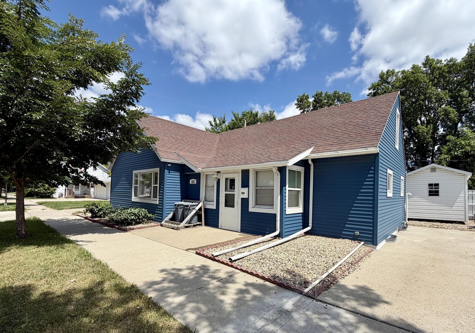Property Photo:  315 S 9th Street  SD 57401 