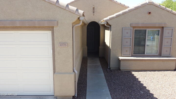 Property Photo:  4775 E Cloudburst Court  AZ 85297 