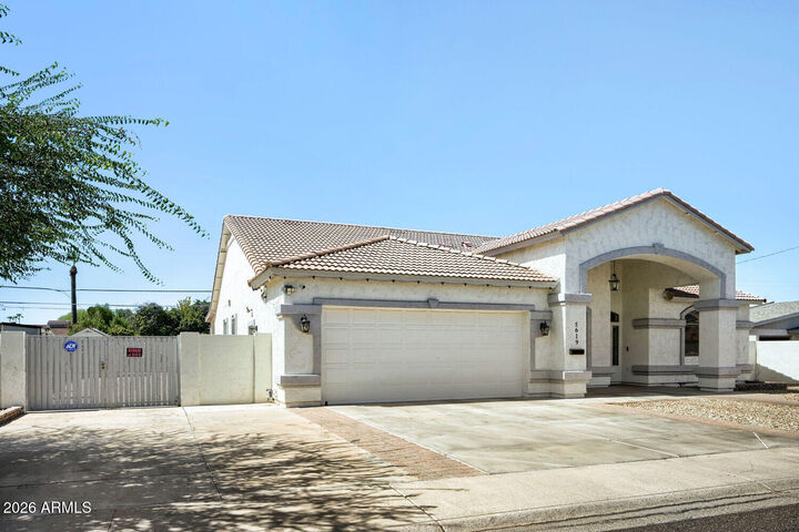 Property Photo:  5619 W Frier Drive  AZ 85301 