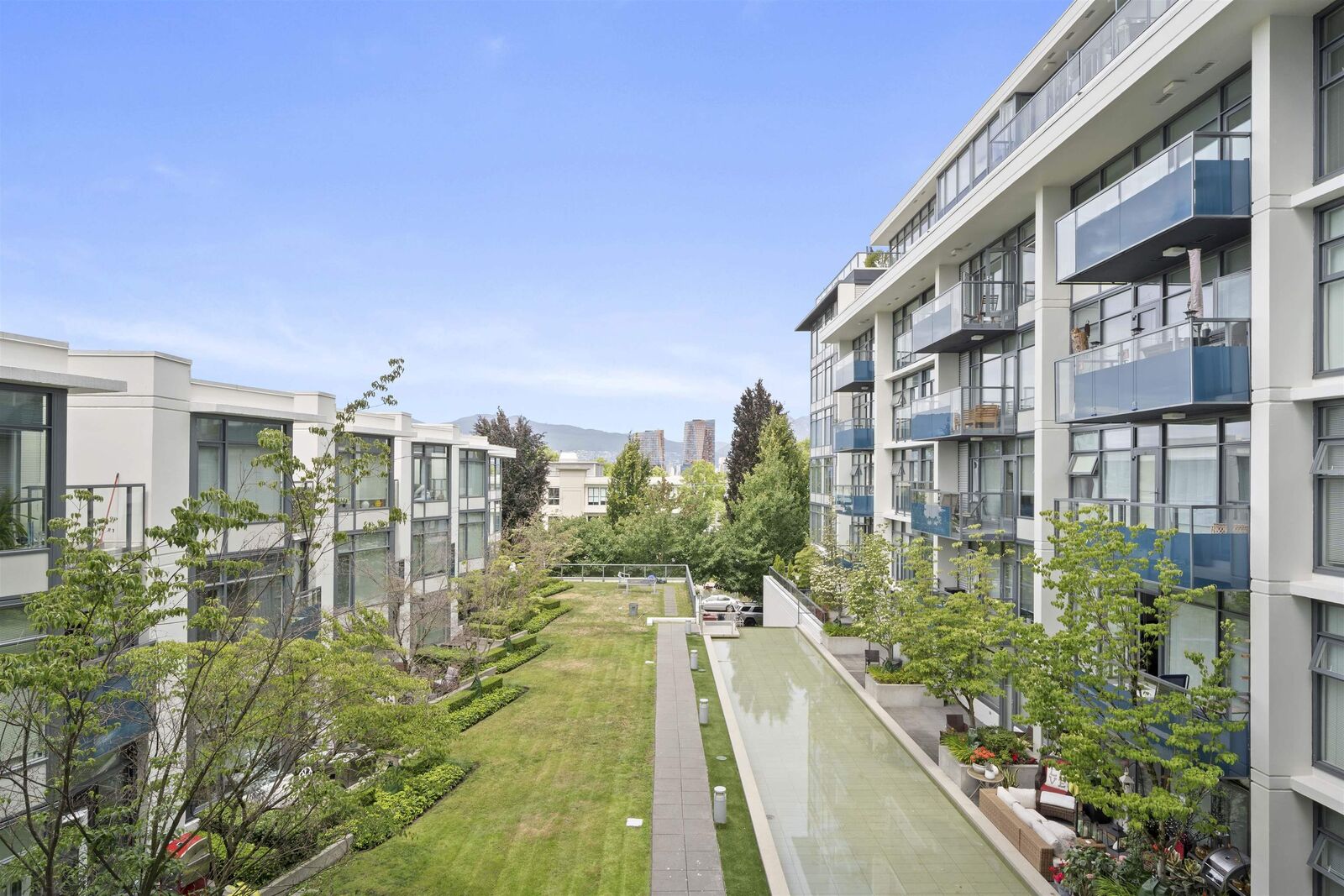 Property Photo: 1777 W 7th Avenue 342 BC V6J 0E5