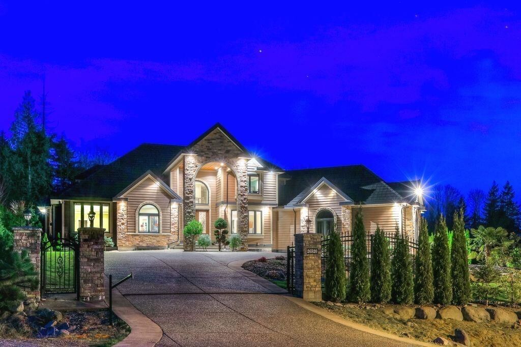 Property Photo: 26520 124 Avenue BC V2W 0E2