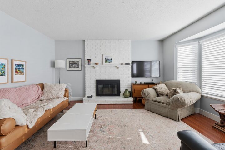 Property Photo:  9442 212B Street  BC V1M 1L8 