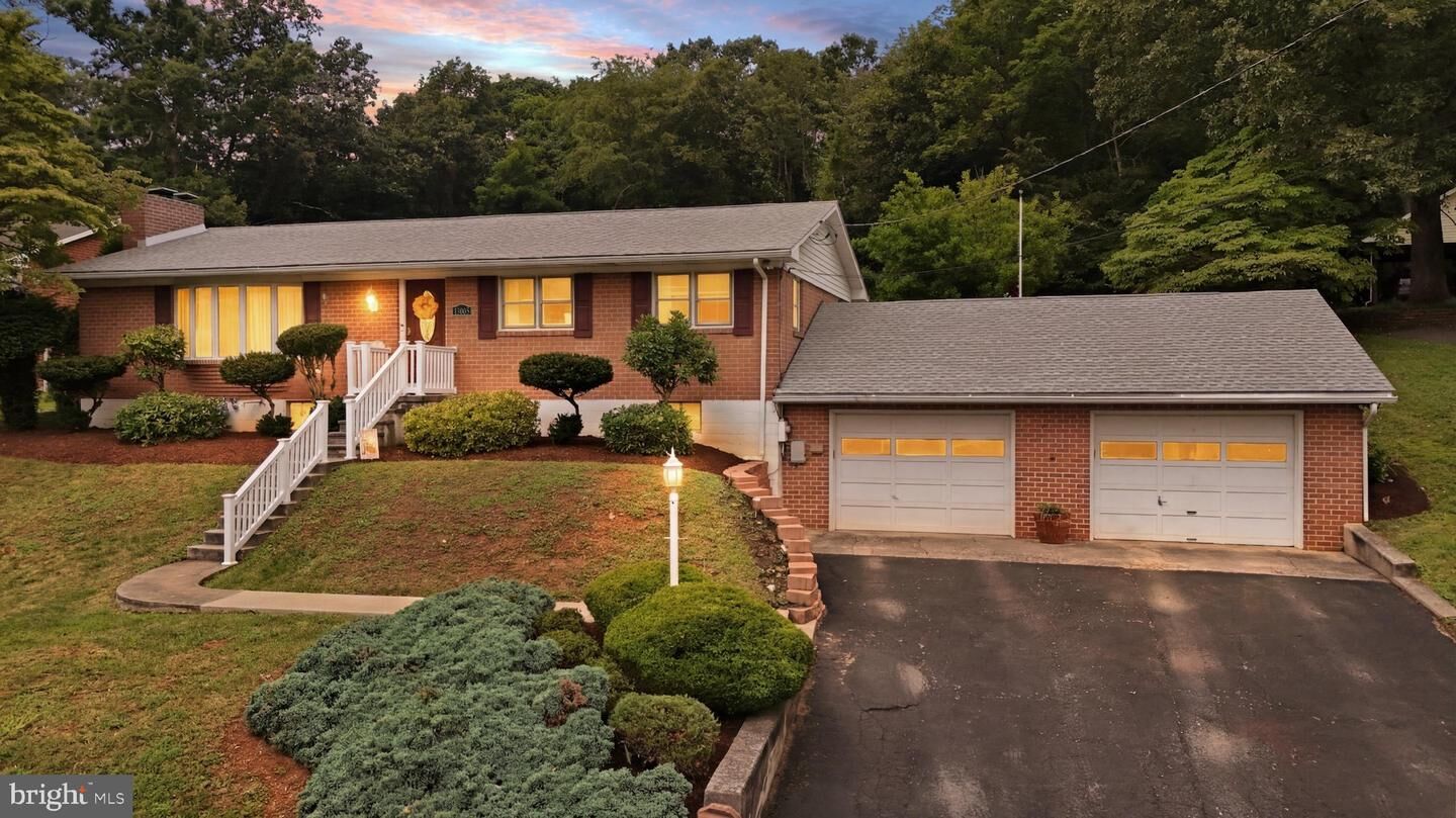 Property Photo: 13005 Mallard Street MD 21502