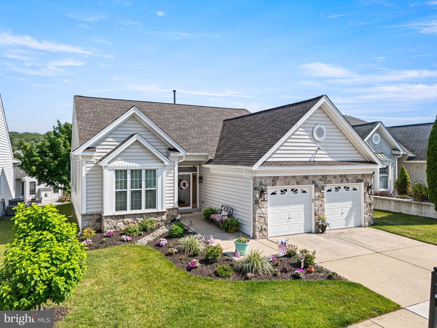 Property Photo:  28 Hutton Lane  PA 19060 